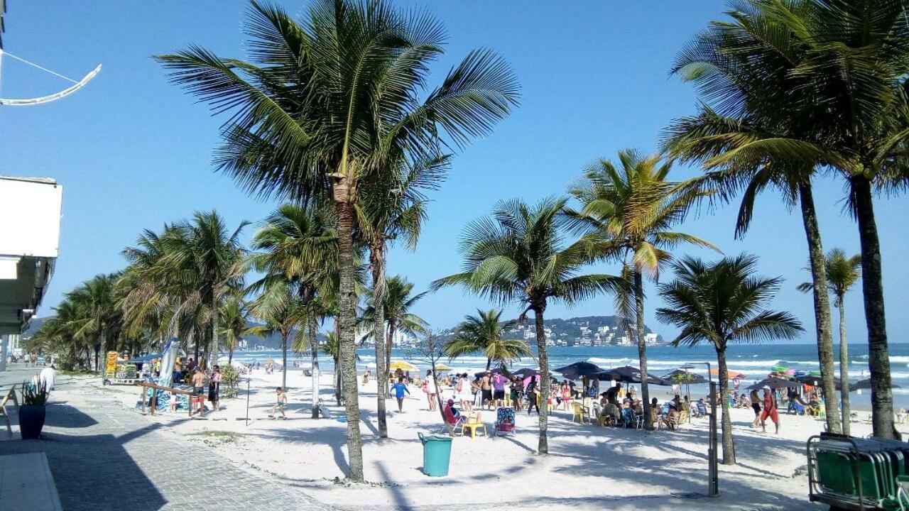 Aluga-se Praia Enseada - Guarujá